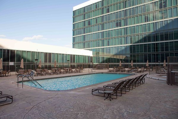 Hilton Anaheim -4 Hilton Anaheim -4