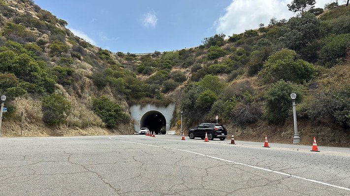 Mt. Hollywood Tunnel. - Griffith Park