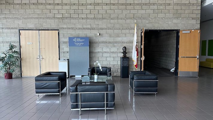 Junior Achievement - Auditorium - &quot;ATRIUM&quot;